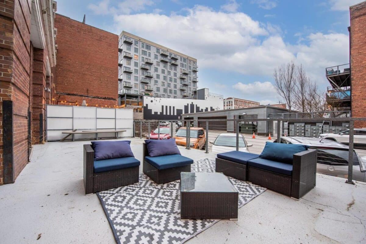 2Br 2Ba Spacious Historic Loft With Gym By Envitae Kansas City Exterior photo